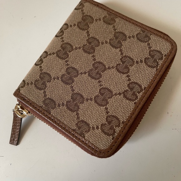 Gucci Tan and Brown Monogram Bifold Wallet (Brand New) - Picture 3 of 10